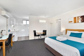  Thunderbird Motel Yass  Ясс